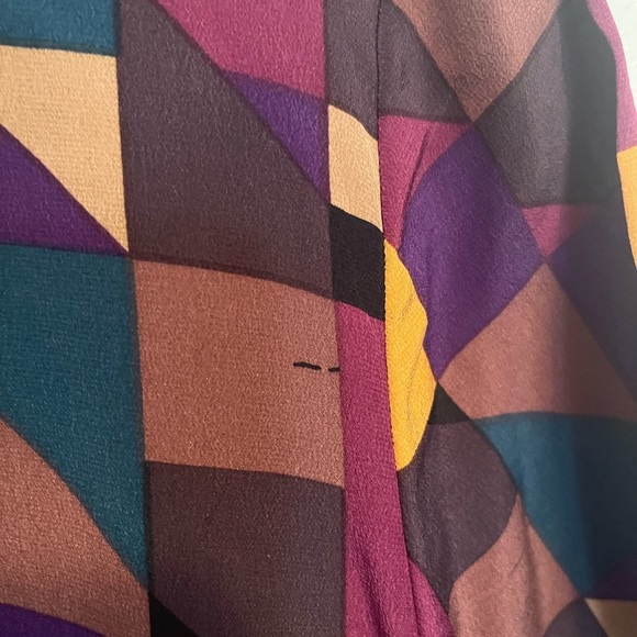 Christie & Jill 100% Silk Blouse - Picture 6 of 12